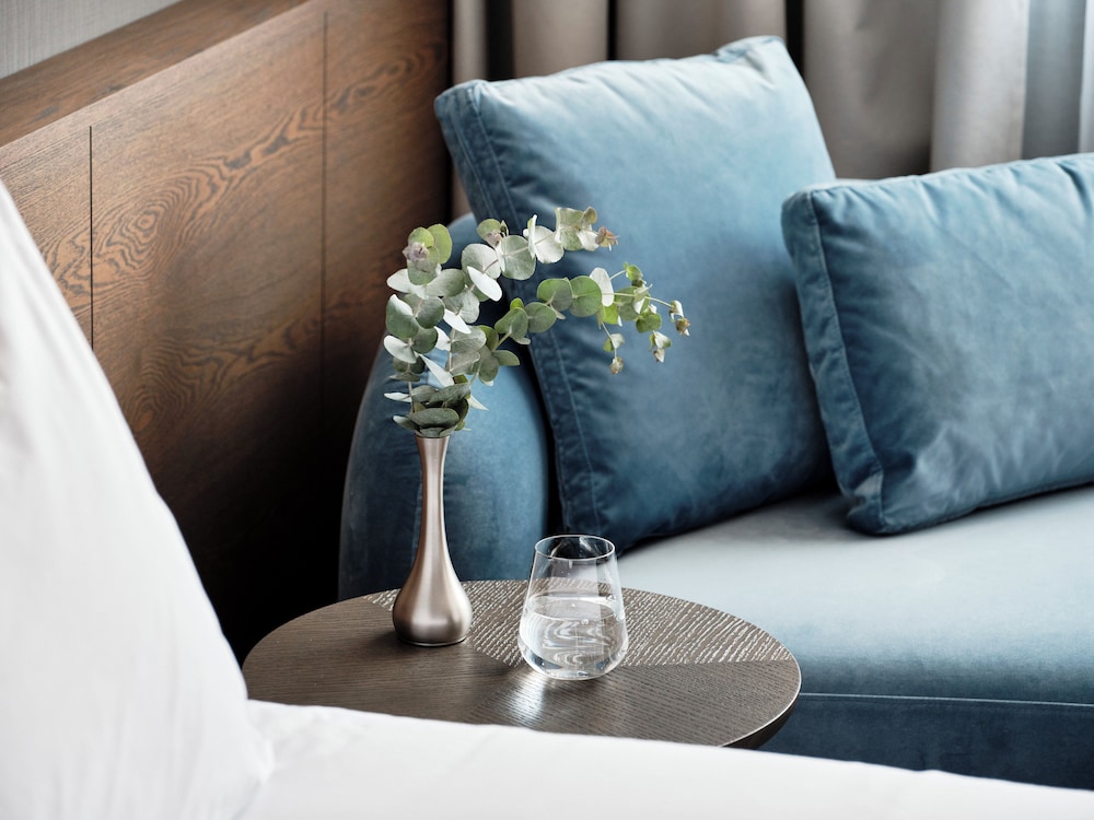 Crowne Plaza Sofia by IHG — Hotel rooms in Sofia, Sofia (province)