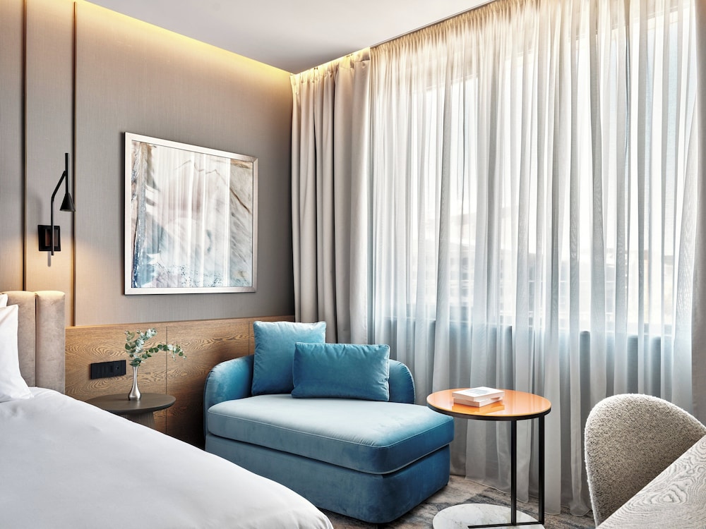 Crowne Plaza Sofia by IHG — Hotel rooms in Sofia, Sofia (province)