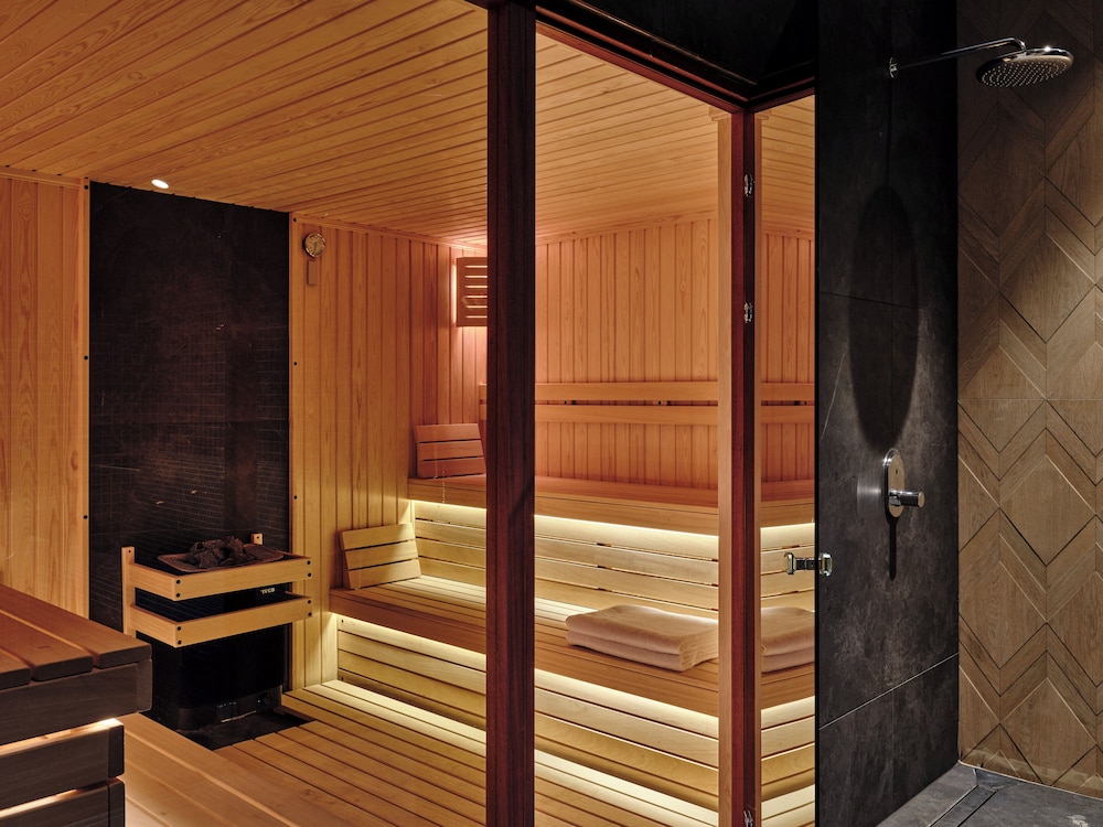 Crowne Plaza Sofia by IHG — Spa in Sofia, Sofia (province)