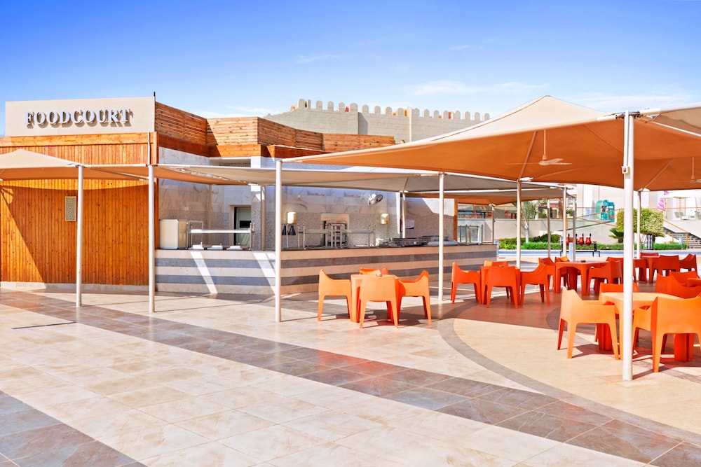 Pickalbatros Aqua Park Sharm El Sheikh - All inclusive — Restaurant & bars in Sharm El Sheikh, Red Sea