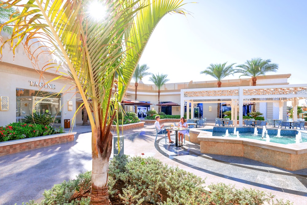 Pickalbatros Aqua Park Sharm El Sheikh - All inclusive — Restaurant & bars in Sharm El Sheikh, Red Sea