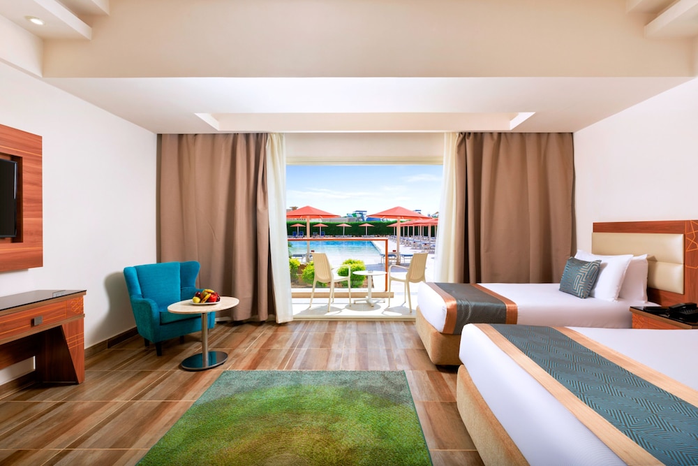 Pickalbatros Aqua Park Sharm El Sheikh - All inclusive — Hotel rooms in Sharm El Sheikh, Red Sea