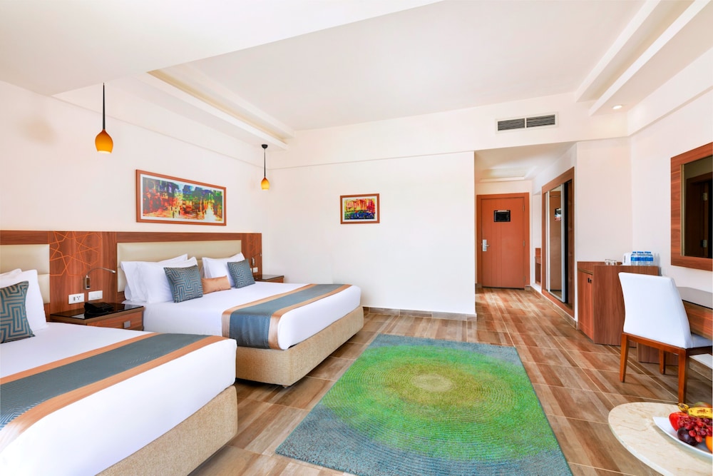 Pickalbatros Aqua Park Sharm El Sheikh - All inclusive — Hotel rooms in Sharm El Sheikh, Red Sea
