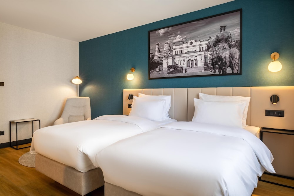 Metropolitan Hotel Sofia, a member of Radisson Individuals — Hotel rooms in Sofia, Sofia (province)
