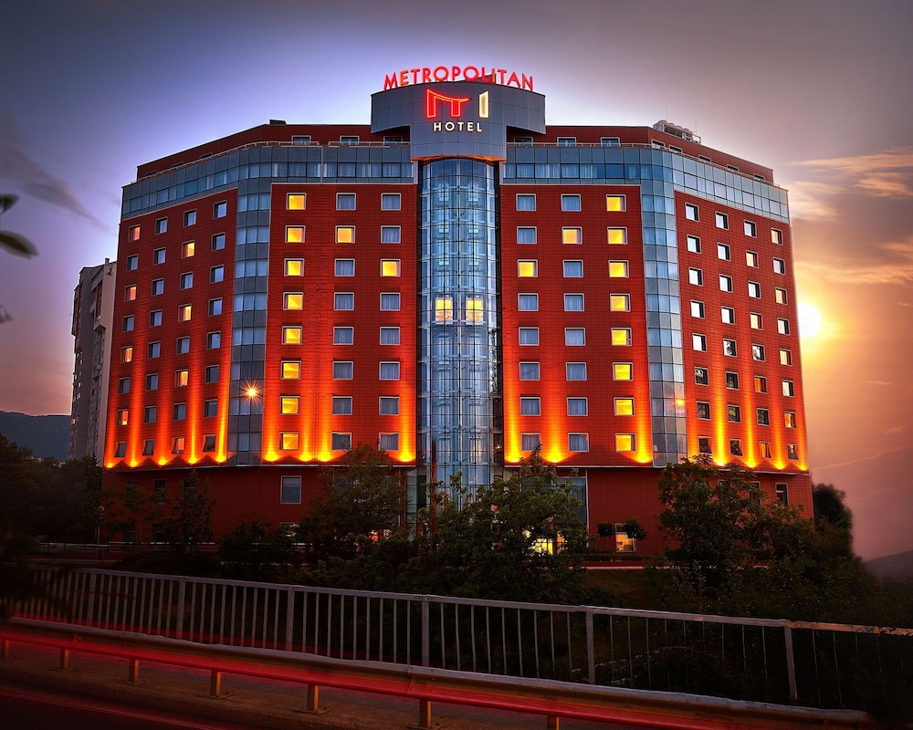 Metropolitan Hotel Sofia, a member of Radisson Individuals — Main photo in Sofia, Sofia (province)