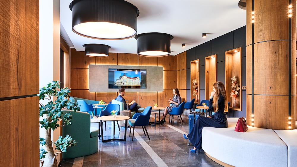 Metropolitan Hotel Sofia, a member of Radisson Individuals — Hotel building in Sofia, Sofia (province)