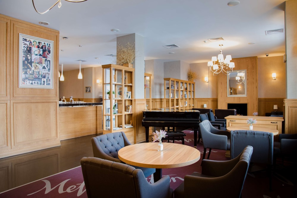 Metropolitan Hotel Sofia, a member of Radisson Individuals — Restaurant & bars in Sofia, Sofia (province)