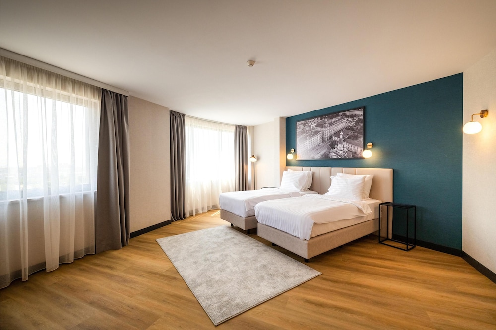 Metropolitan Hotel Sofia, a member of Radisson Individuals — Hotel rooms in Sofia, Sofia (province)