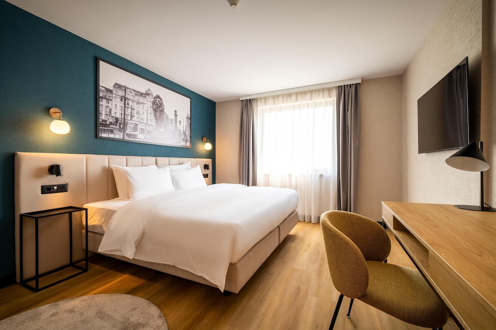 Metropolitan Hotel Sofia, a member of Radisson Individuals — Hotel rooms in Sofia, Sofia (province)