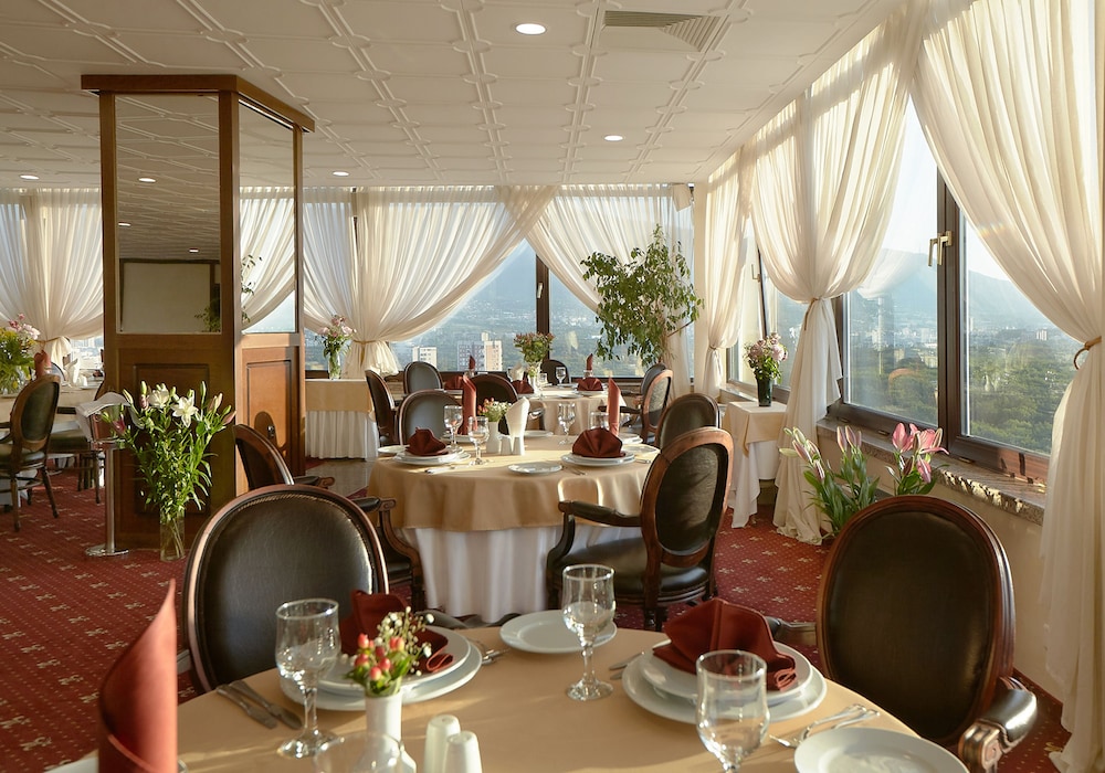 Park - Hotel Moskva — Restaurant & bars in Sofia, Sofia (province)