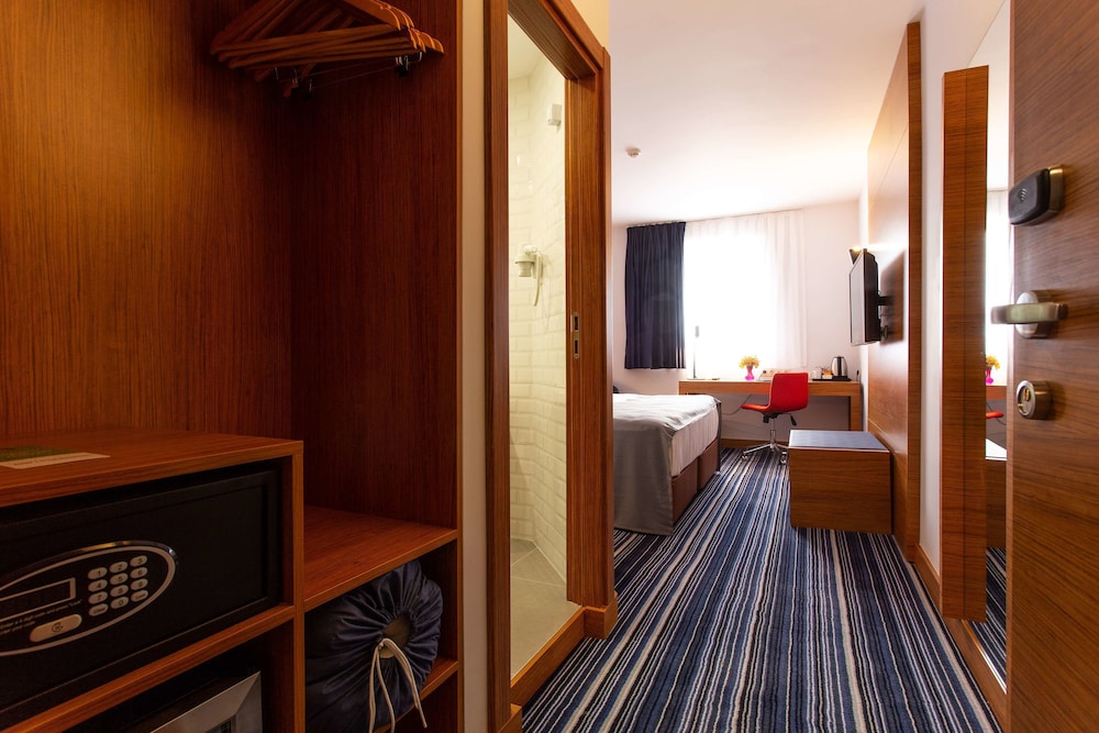 Best Western Terminus Hotel — Hotel rooms in Sofia, Sofia (province)