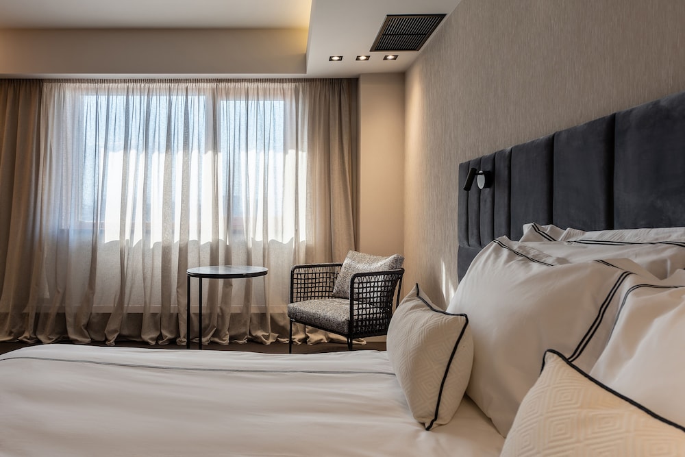 Hotel Vega Sofia — Hotel rooms in Sofia, Sofia (province)