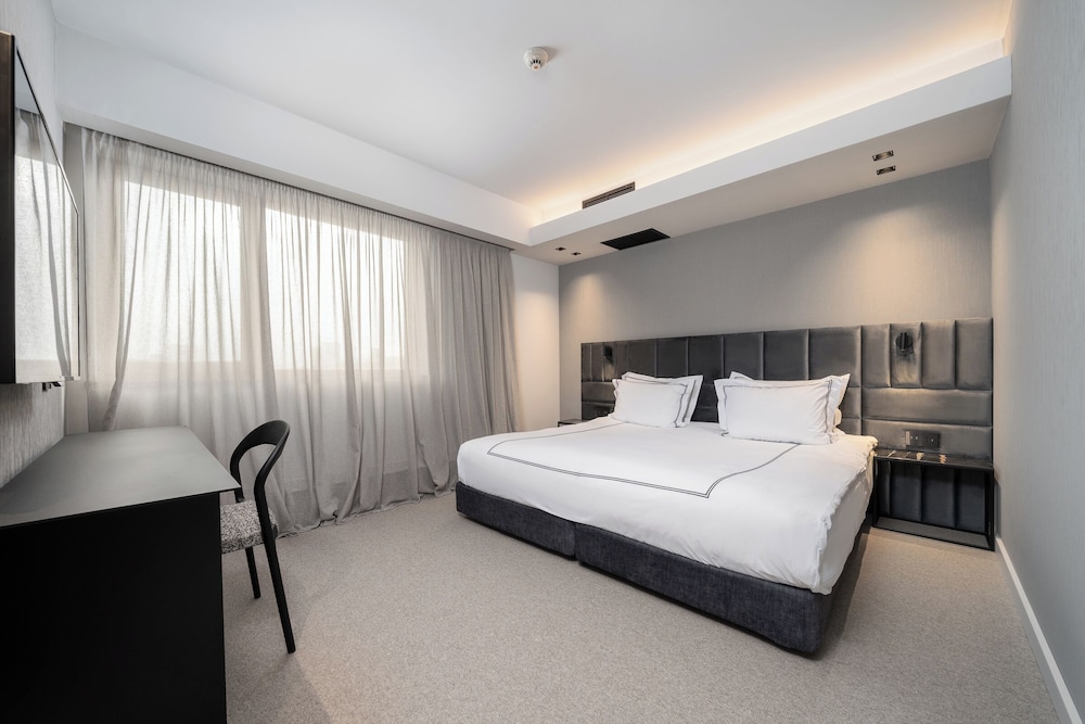 Hotel Vega Sofia — Hotel rooms in Sofia, Sofia (province)
