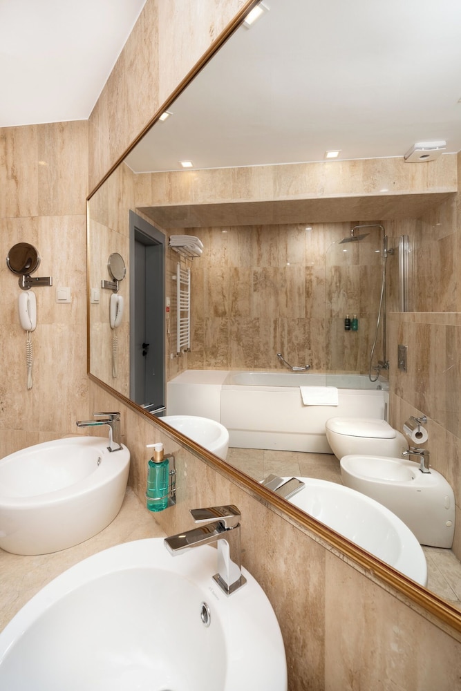 Hotel Vega Sofia — Hotel rooms in Sofia, Sofia (province)