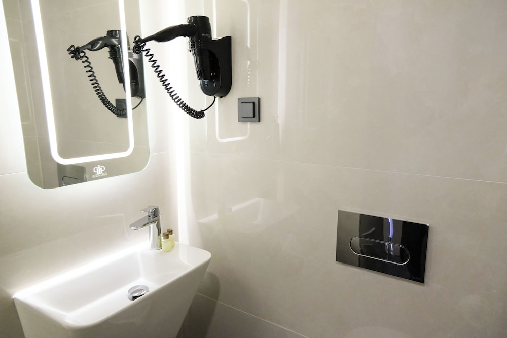 Hotel Ipek Palas — Hotel rooms in Istanbul, Istanbul