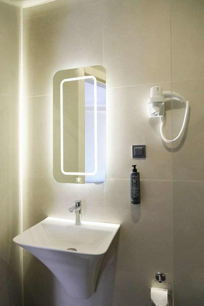 Hotel Ipek Palas — Hotel rooms in Istanbul, Istanbul