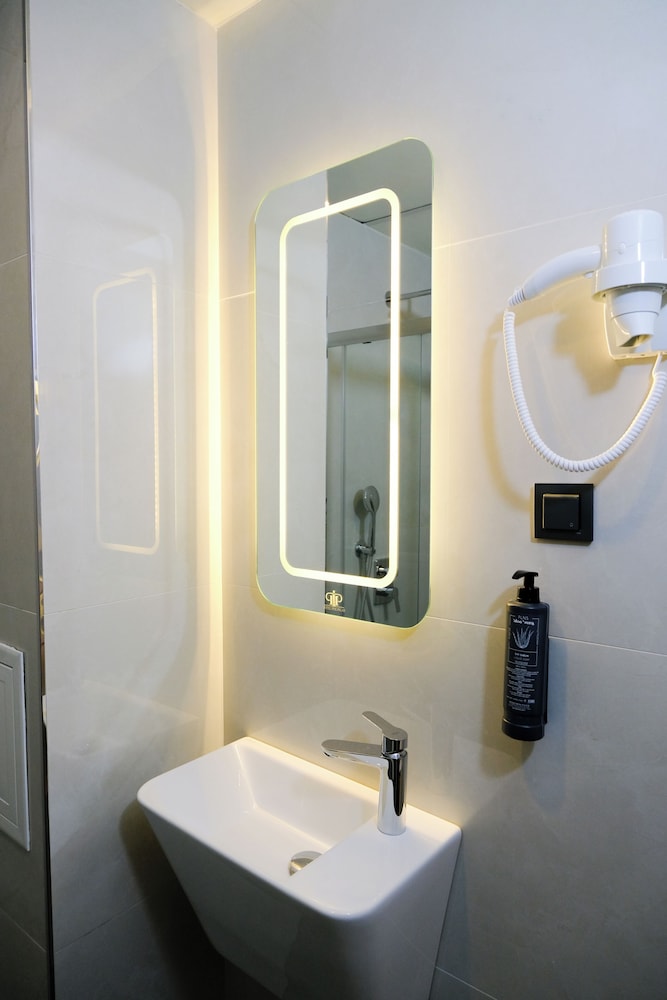 Hotel Ipek Palas — Hotel rooms in Istanbul, Istanbul