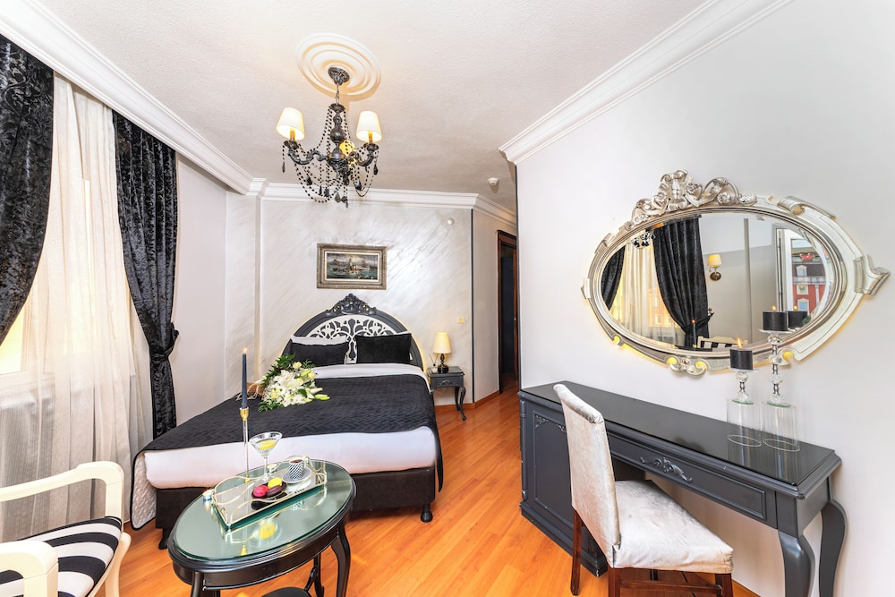 Hotel Ipek Palas — Hotel rooms in Istanbul, Istanbul