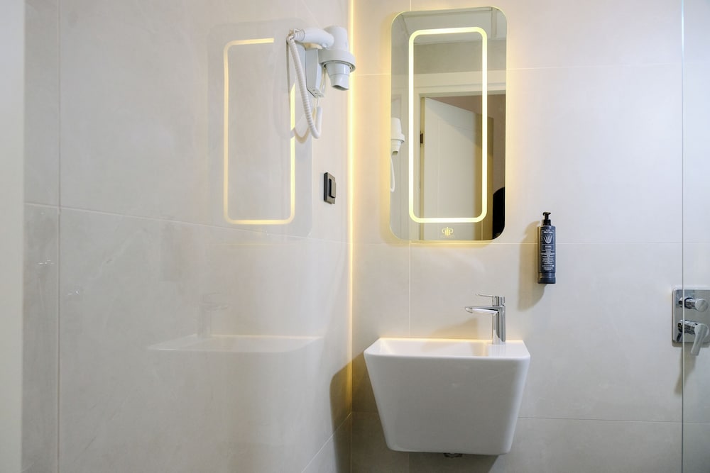 Hotel Ipek Palas — Hotel rooms in Istanbul, Istanbul