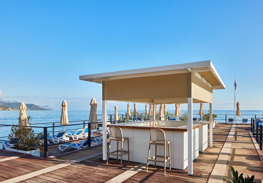 Akra Kemer - All Inclusive — Restaurant & bars in Kemer