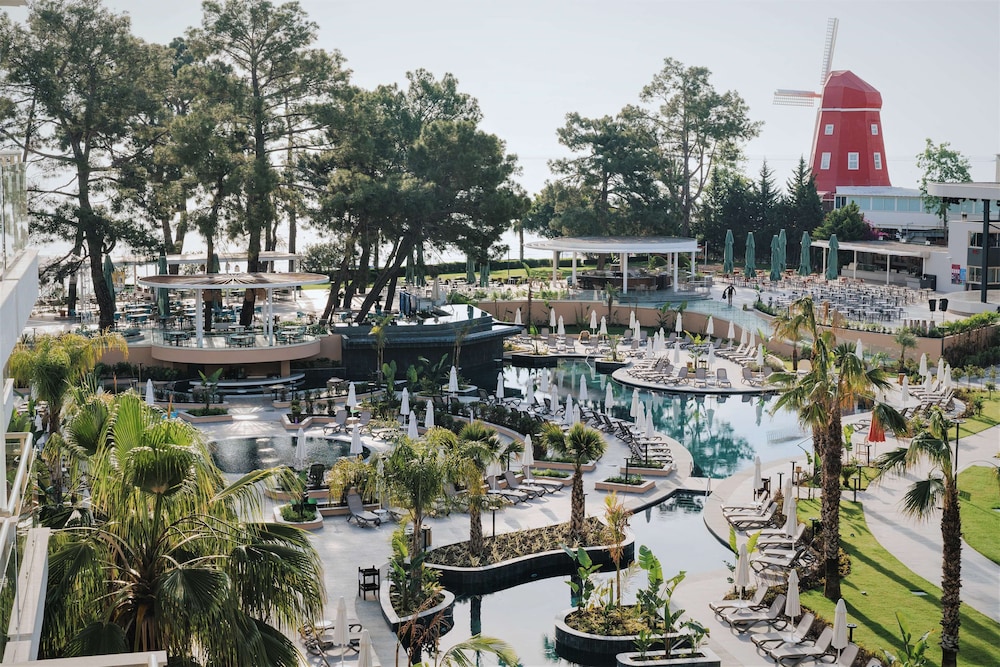 Akra Kemer - All Inclusive — Swimming pool in Kemer