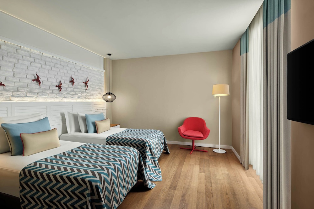 Akra Kemer - All Inclusive — Hotel rooms in Kemer