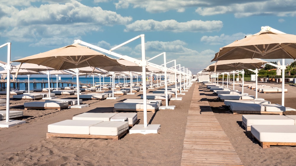 Kempinski Hotel The Dome Belek - All Inclusive — Beach in Belek
