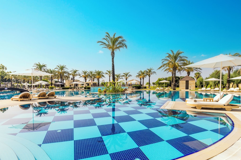 Kempinski Hotel The Dome Belek - All Inclusive — Swimming pool in Belek