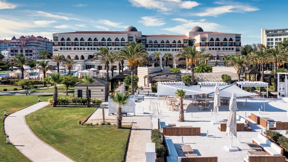 Kempinski Hotel The Dome Belek - All Inclusive — Hotel building in Belek