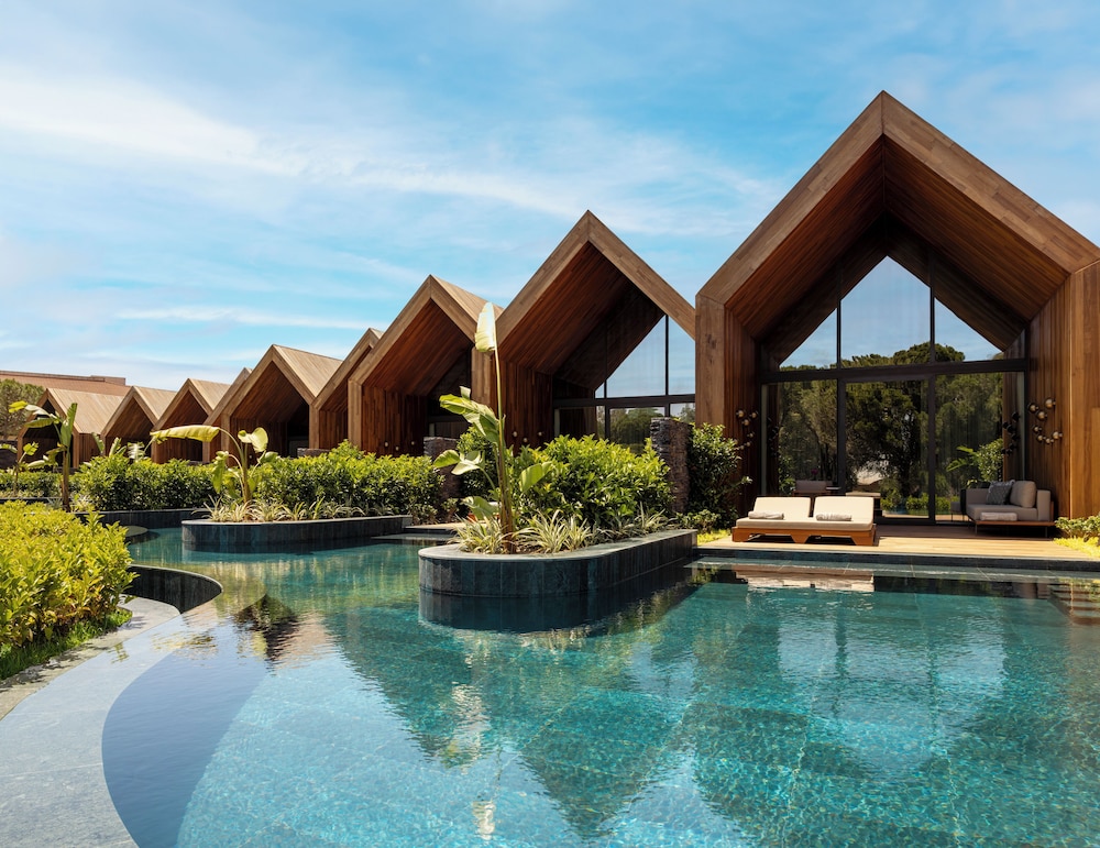 Kempinski Hotel The Dome Belek - All Inclusive — Hotel building in Belek