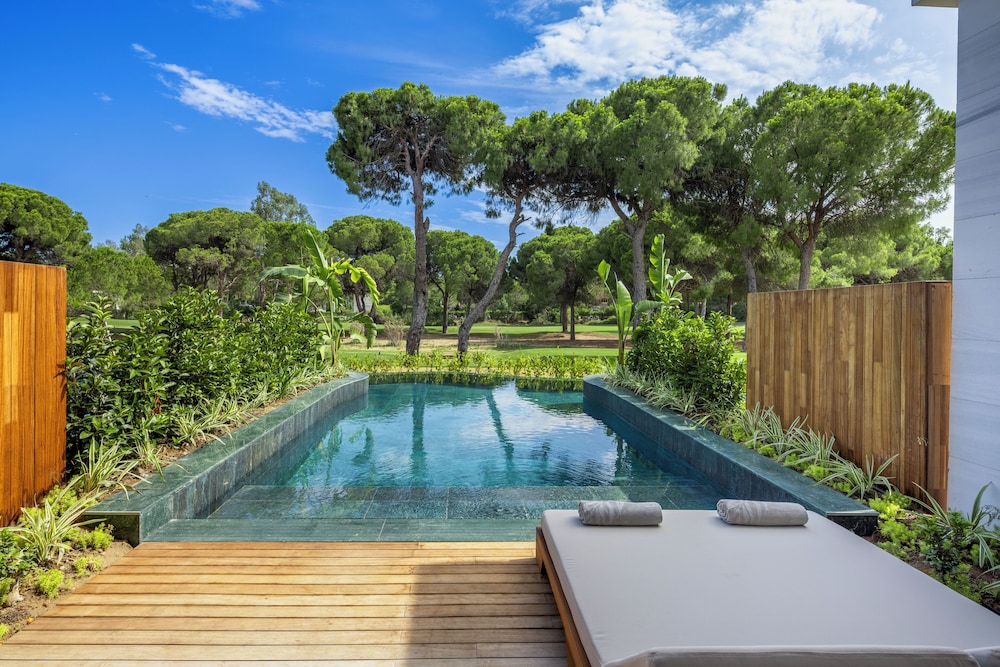 Kempinski Hotel The Dome Belek - All Inclusive — Swimming pool in Belek