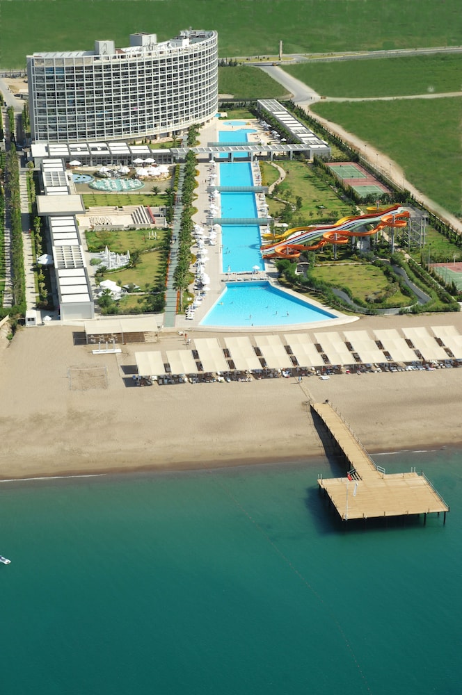 Crystal Centro Pearl Collection - All inclusive — Beach in Lara