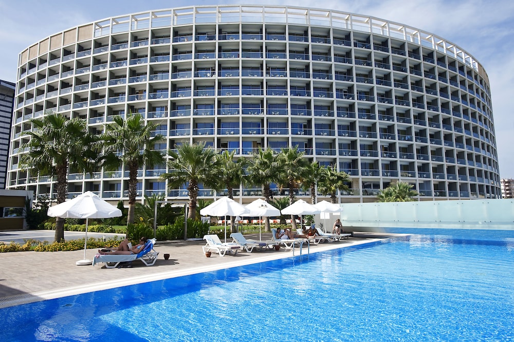Crystal Centro Pearl Collection - All inclusive — Swimming pool in Lara