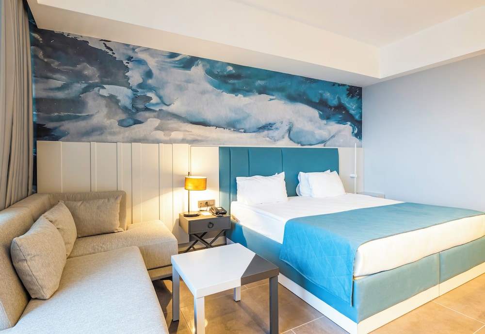 Crystal Centro Pearl Collection - All inclusive — Hotel rooms in Lara