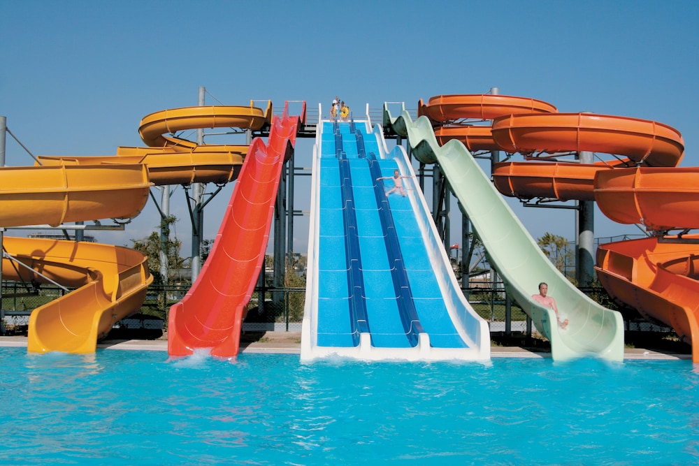 Crystal Centro Pearl Collection - All inclusive — Swimming pool in Lara