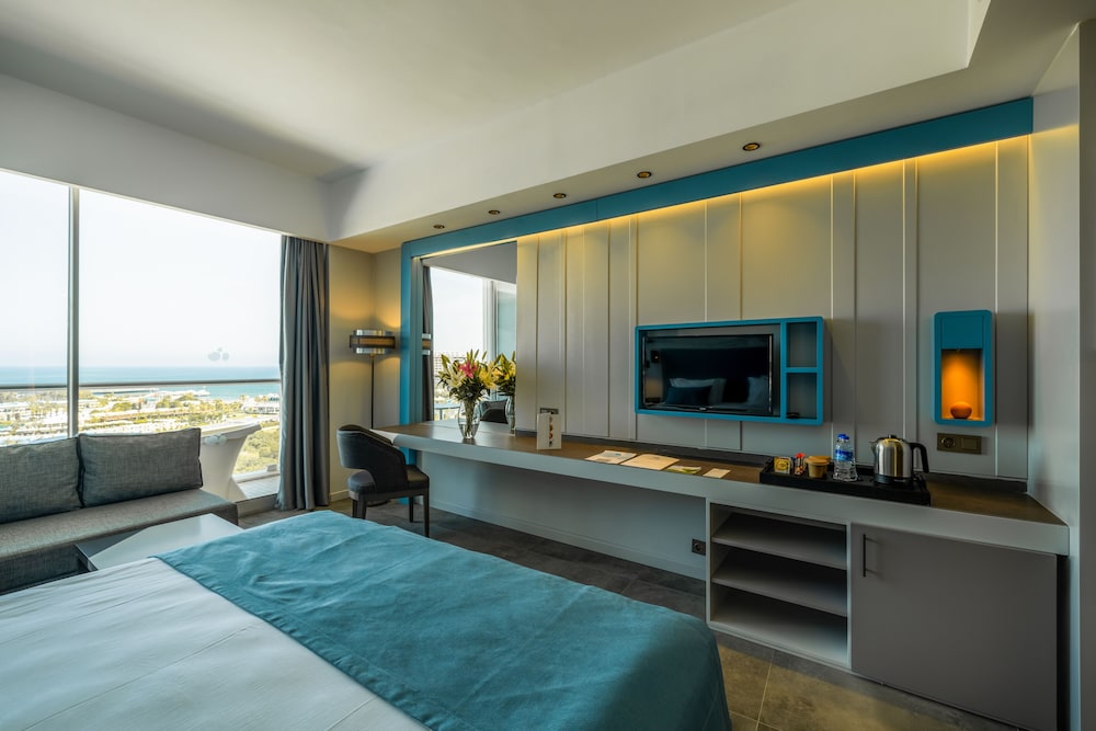 Crystal Centro Pearl Collection - All inclusive — Hotel rooms in Lara