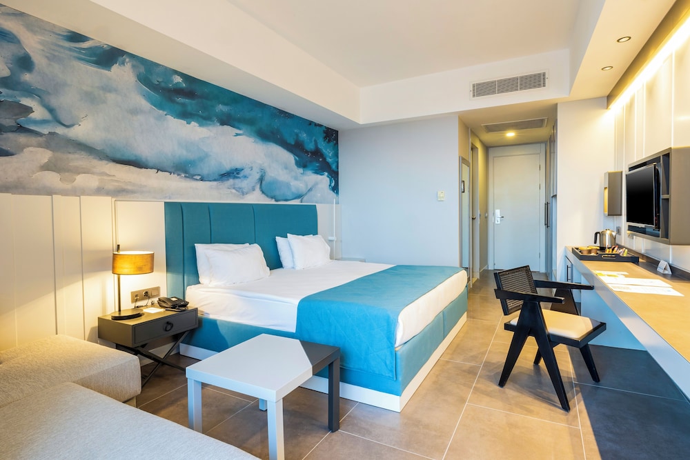 Crystal Centro Pearl Collection - All inclusive — Hotel rooms in Lara