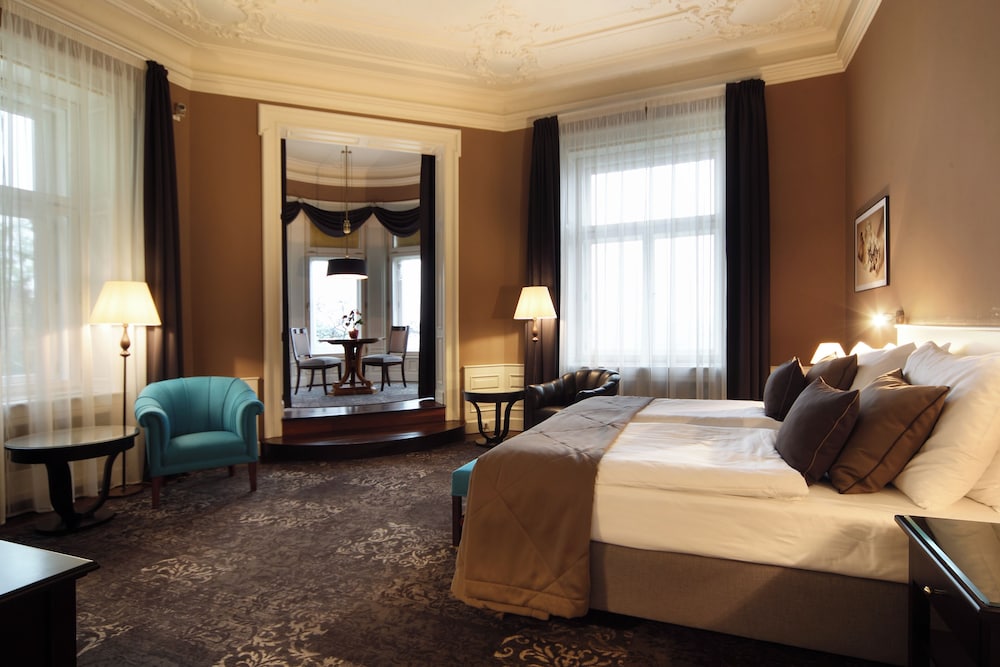Le Palais Art Hotel Prague — Hotel rooms in Prague, Prague