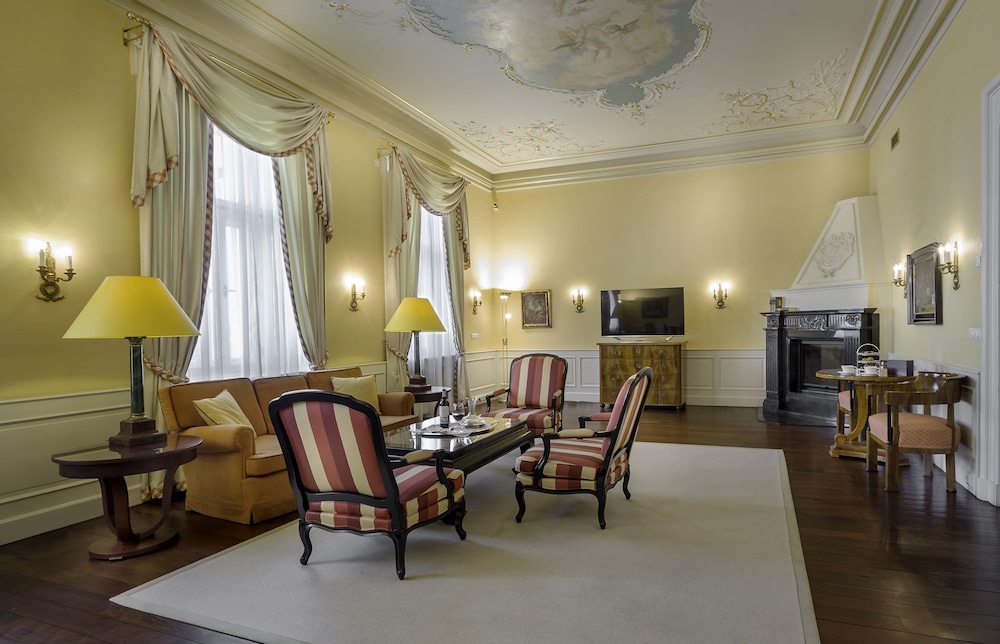 Le Palais Art Hotel Prague — Hotel rooms in Prague, Prague