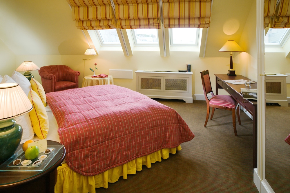 Le Palais Art Hotel Prague — Hotel rooms in Prague, Prague