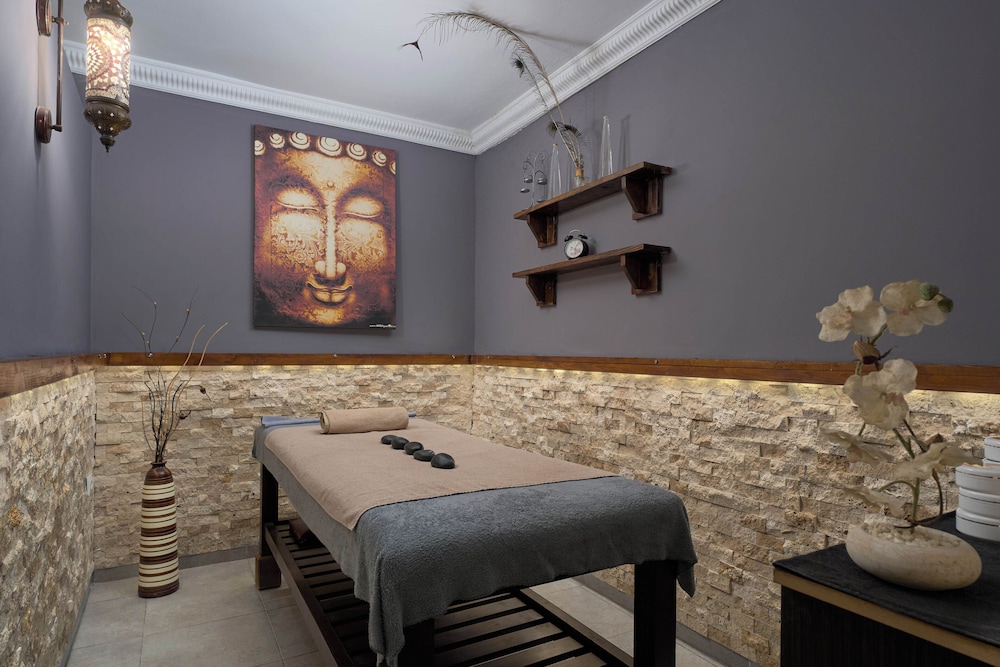 Krizantem Hotel - All Inclusive — Spa in Alanya