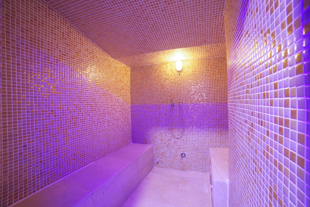 Lady Diana Hotel — Spa in Istanbul, Istanbul