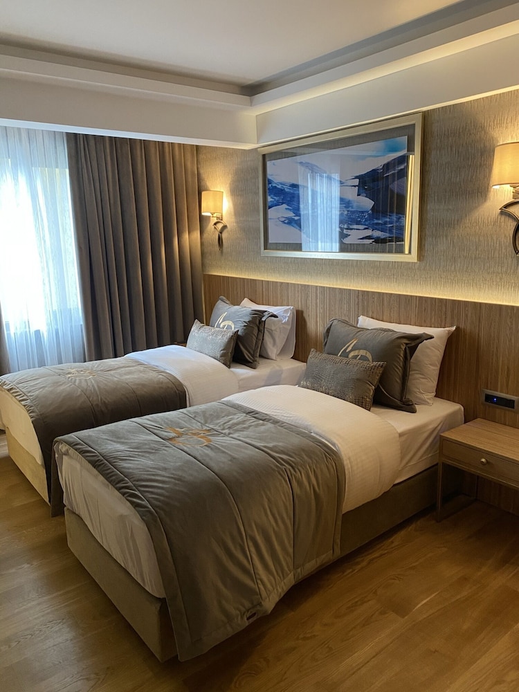 Lady Diana Hotel — Hotel rooms in Istanbul, Istanbul