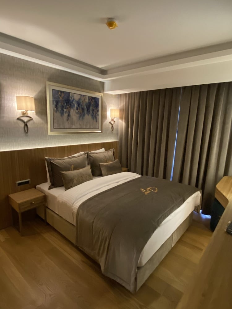 Lady Diana Hotel — Hotel rooms in Istanbul, Istanbul