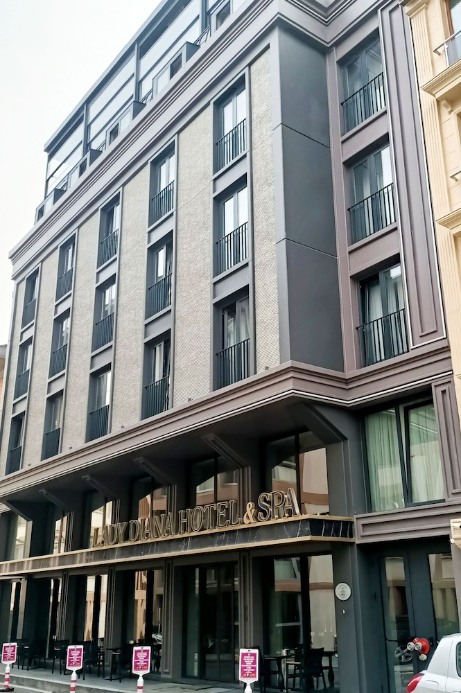 Lady Diana Hotel — Main photo in Istanbul, Istanbul