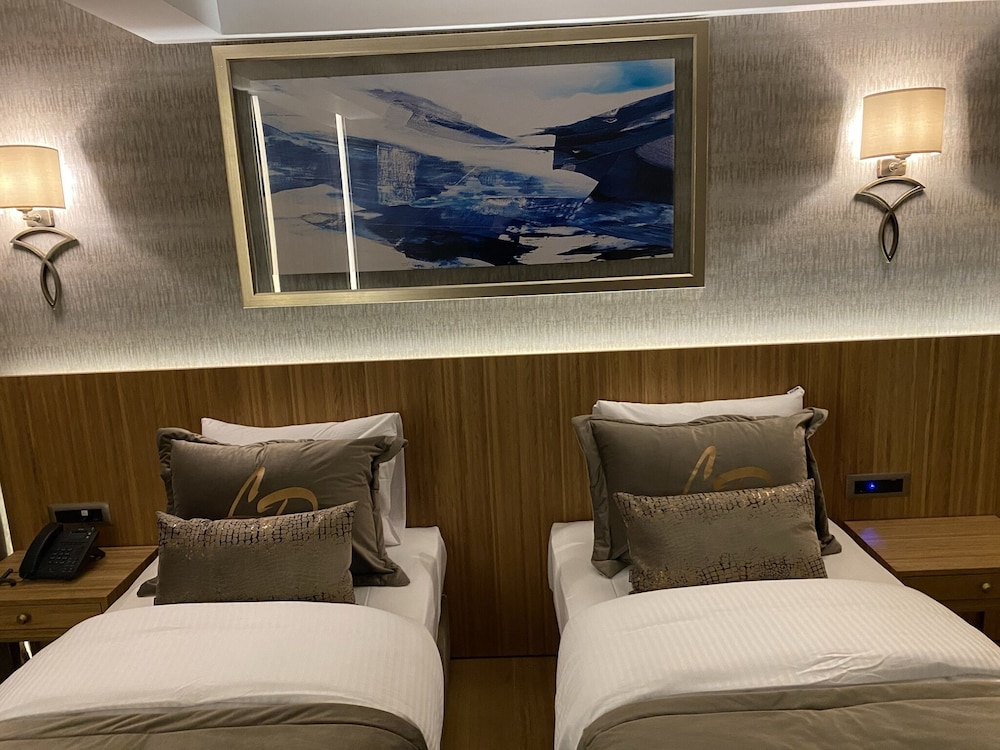 Lady Diana Hotel — Hotel rooms in Istanbul, Istanbul