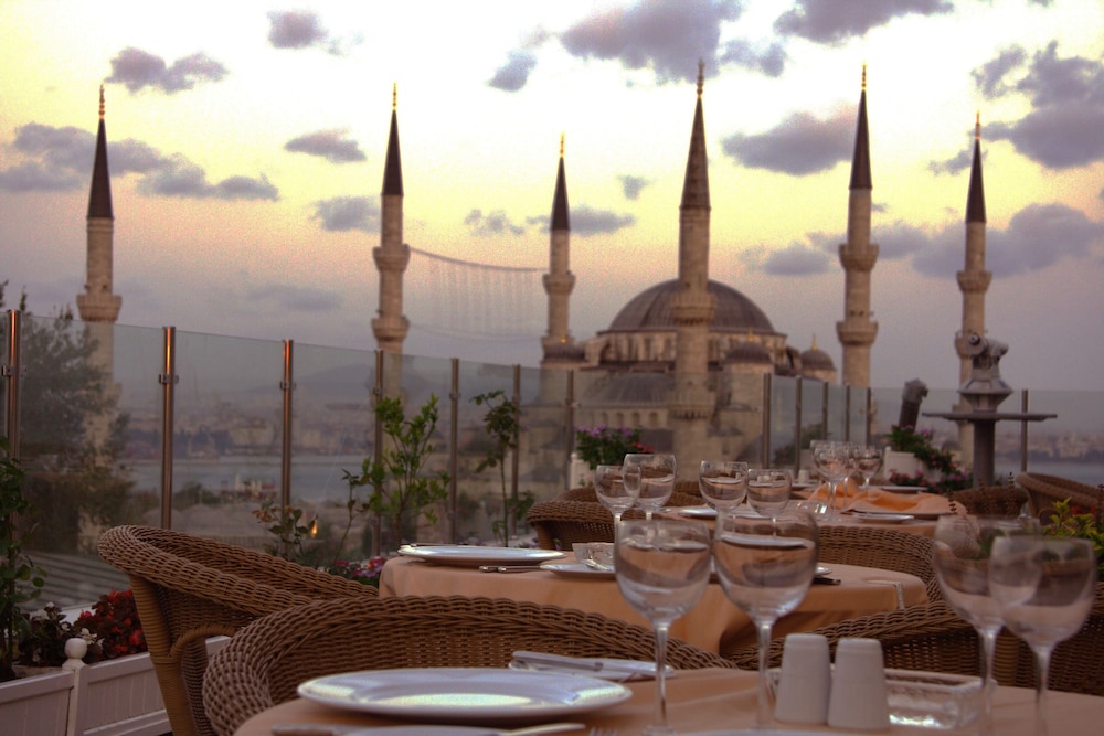 Lady Diana Hotel — Restaurant & bars in Istanbul, Istanbul