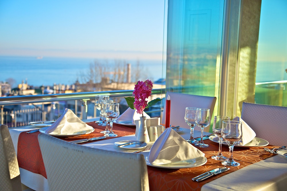 Lady Diana Hotel — Restaurant & bars in Istanbul, Istanbul
