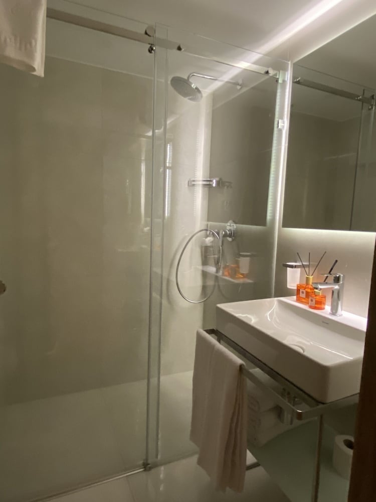 Lady Diana Hotel — Hotel rooms in Istanbul, Istanbul