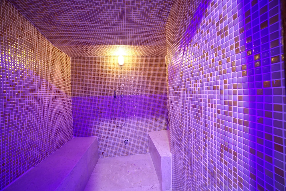 Lady Diana Hotel — Spa in Istanbul, Istanbul